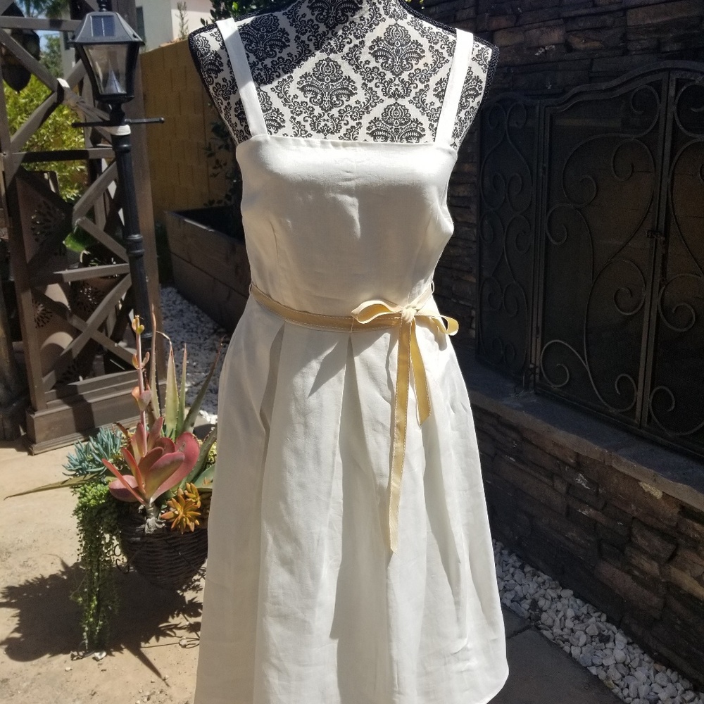 Linen dress